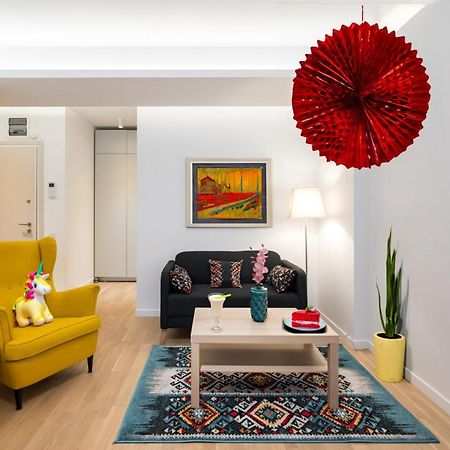 Zen Studios - Central Escape With Parking บูคาเรสต์ ภายนอก รูปภาพ
