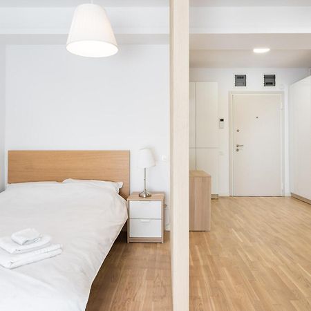 Zen Studios - Central Escape With Parking บูคาเรสต์ ภายนอก รูปภาพ