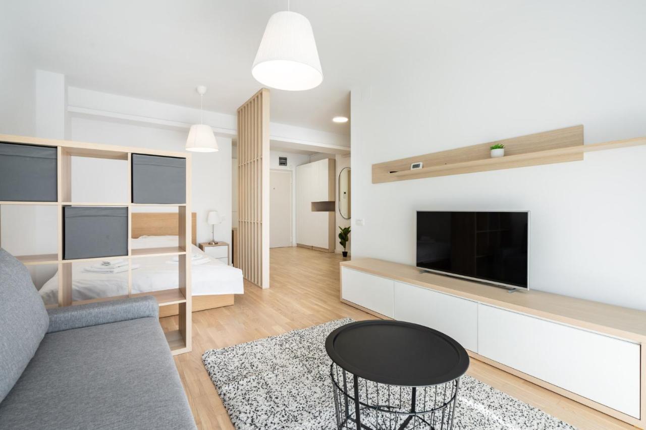 Zen Studios - Central Escape With Parking บูคาเรสต์ ภายนอก รูปภาพ