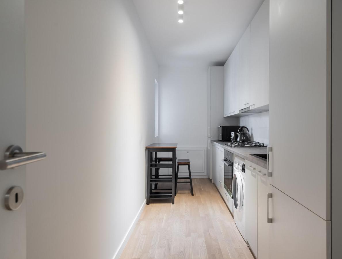 Zen Studios - Central Escape With Parking บูคาเรสต์ ภายนอก รูปภาพ